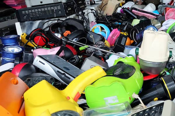 Defective-Products https://losangeles-personalinjuryattorney.com/wp-content/uploads/2023/06/Defective-Products.jpg